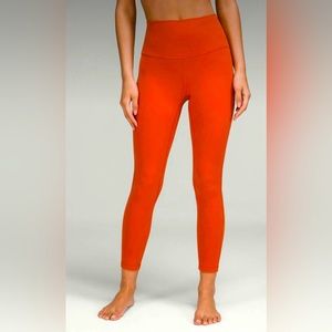 👟 Lululemon Orange leggings